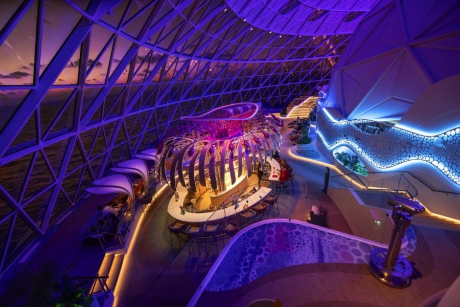 RCI Icon of the Seas Overlook Bar PROVIDED BY OPERATOR - A.Hendel.jpg.jpg
